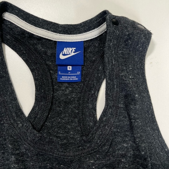 Nike Gray ‘Gym Vintage Romper’ Size Small With Shoulder Snaps - Picture 7 of 16